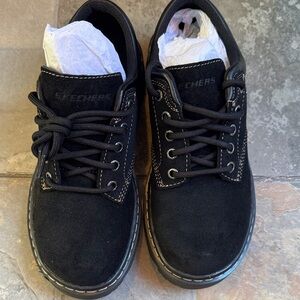 Skechers woman Black Suede Lace-Up Slip-On Casual Shoes